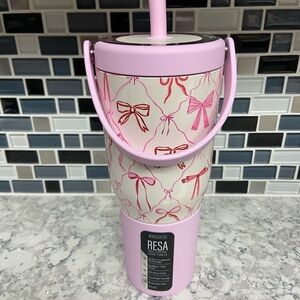 Brumate Bows Resa 35oz